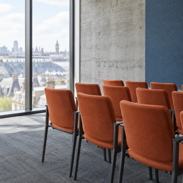 How to plan events with Charing Cross hotel meeting rooms capacity in central London